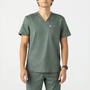 Mediclo Tencel Crevan Essential Scrub Top XS Spruce Green NWT Eco-Friendly